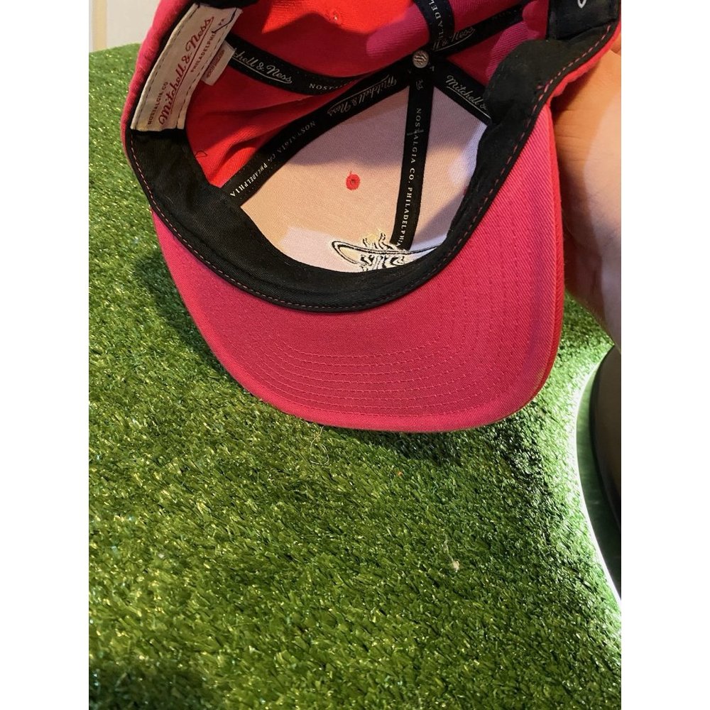 Miami Heat hat cap snap back pink black Mitchell & Ness wool basketball nba mens - Picture 7 of 10